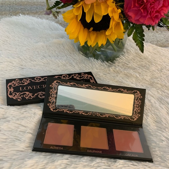 Lovecraft Beauty Other - ⚠️Lovecraft Beauty Blush Palette Blushes Ipsy Feb
